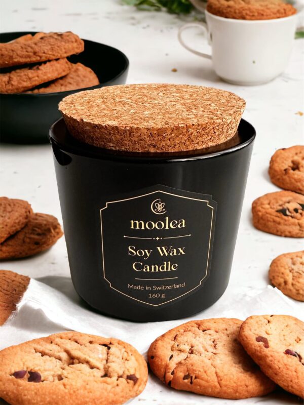 Sweet cookies and vanilla soy wax candle Moolea