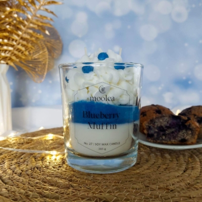 Blueberry muffin soy wax candle
