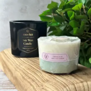 green aloe and cucumber soy wax candle refill Moolea